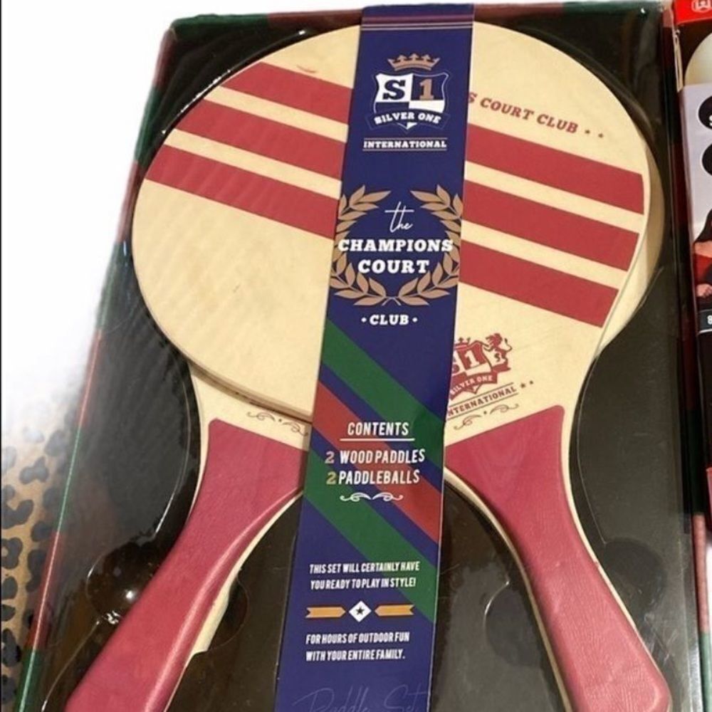 •Brand New• SilverOne International Champions Court Club